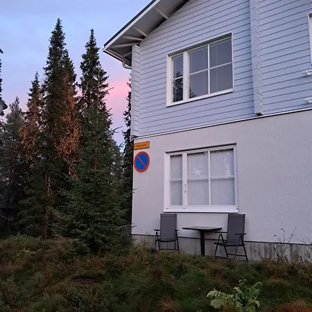 Röhköstar 107 Lägenhet *